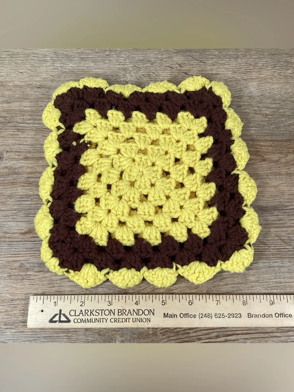 5 Vintage Hand Crocheted Pot Holders Hot Pad Trivet Granny Grannycore Set